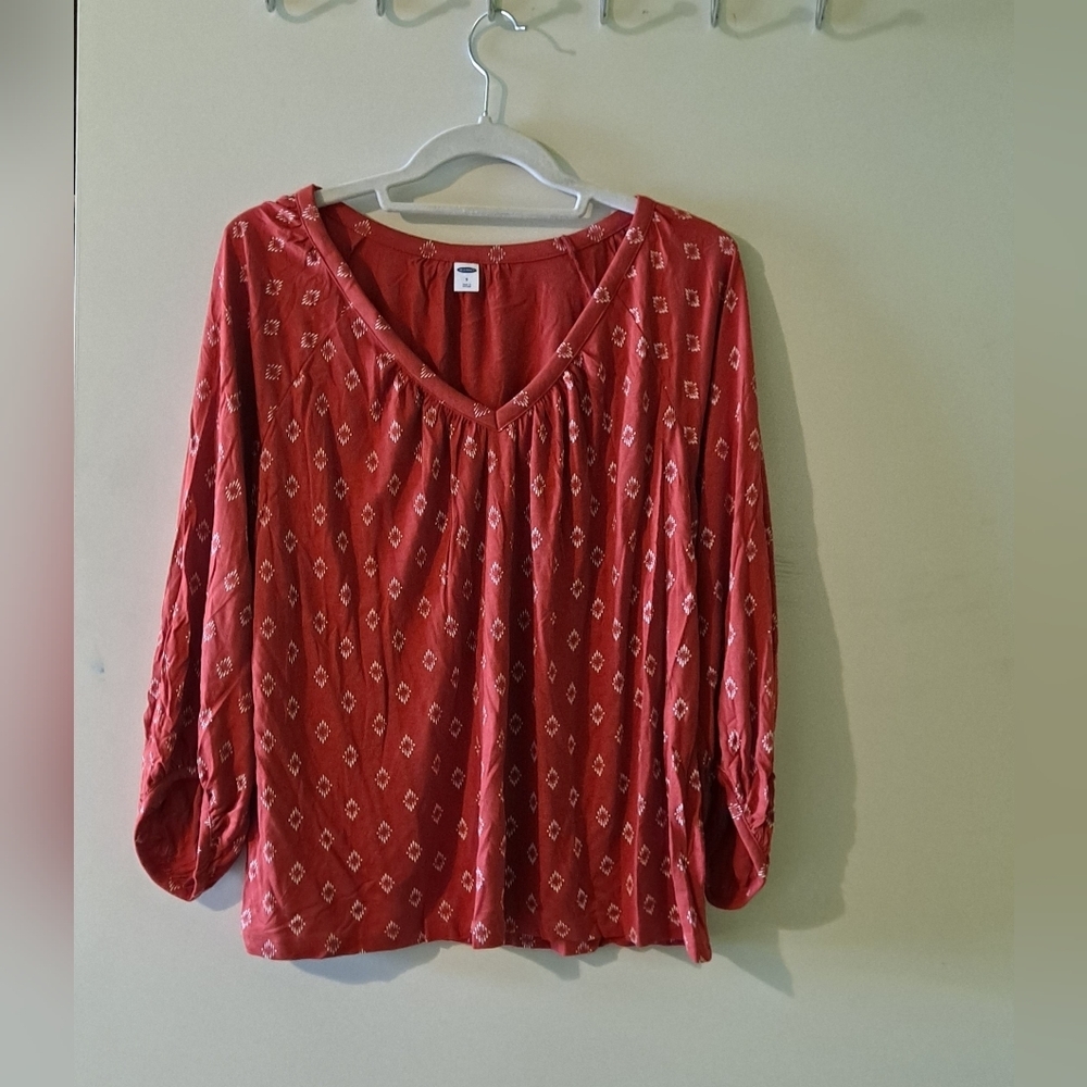 Old navy shirt - Picture 2 of 6